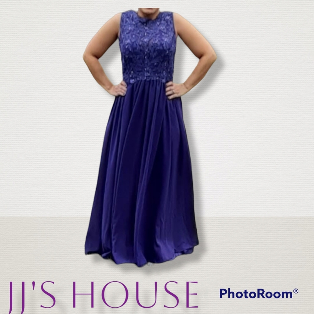 JJs House Dress in Plum